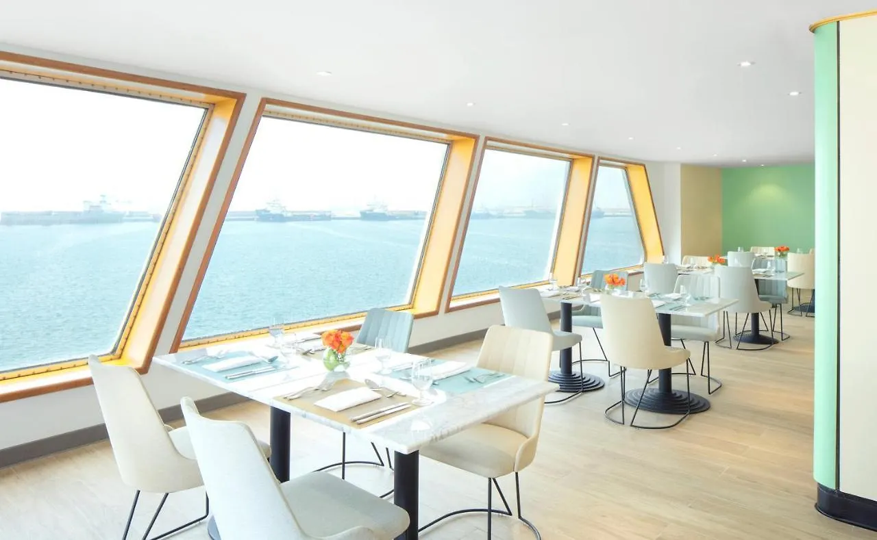 Queen Elizabeth 2 Hotel Dubai