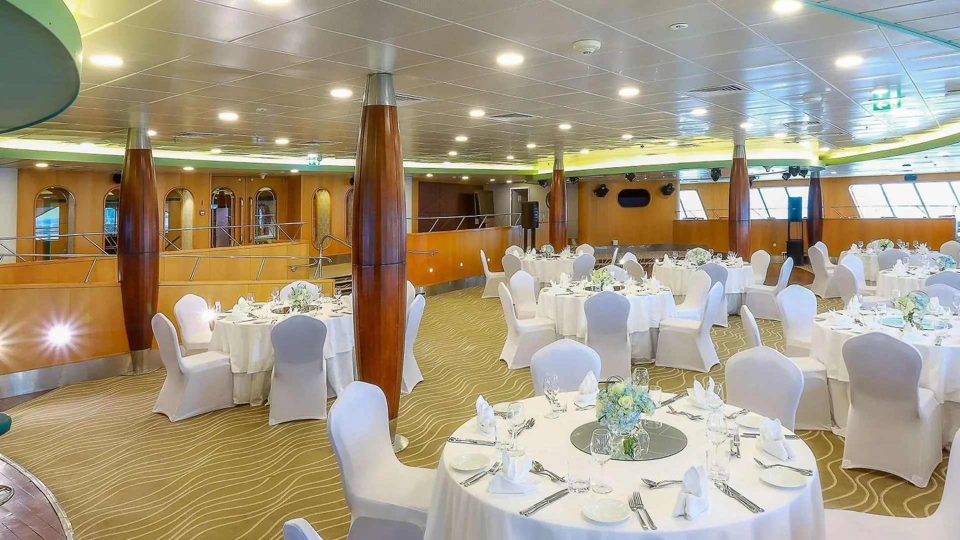 Queen Elizabeth 2 Hotel Dubai United Arab Emirates
